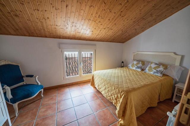 Casa Rural Collao De Lobo Serradilla Exterior photo